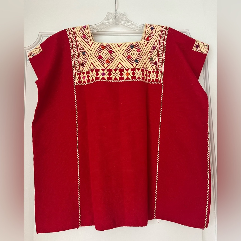 Embroidered Top - Picture 4 of 5